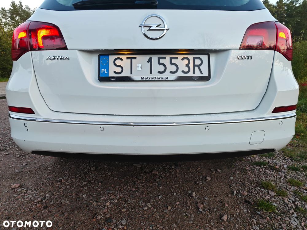 Opel Astra 1.6 D Start/Stop ON - 9