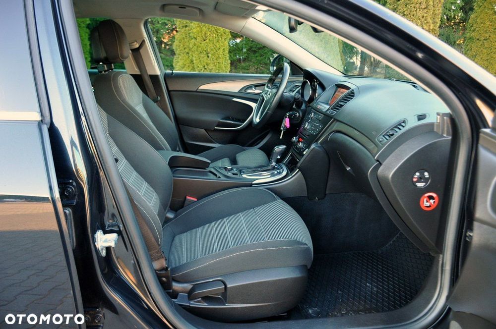 Opel Insignia - 17