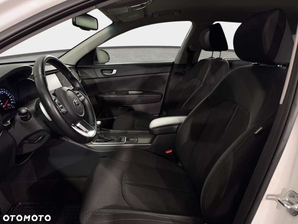 Kia Optima - 13