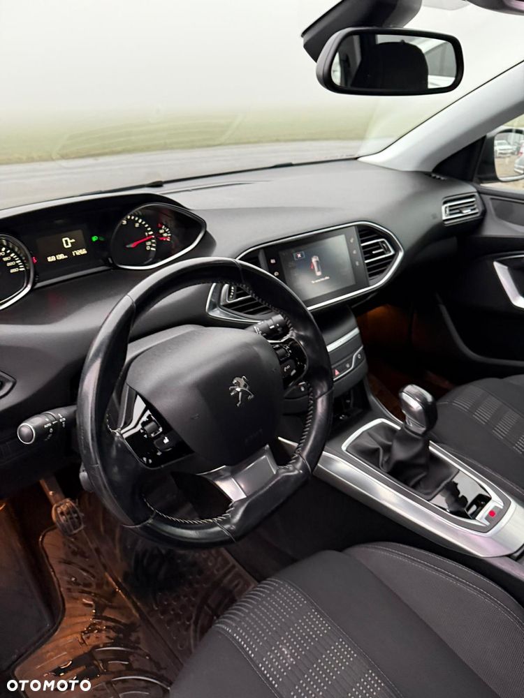 Peugeot 308 BlueHDi 100 Stop & Start Business-Line - 22