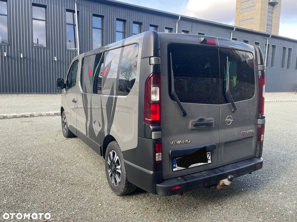 Opel Vivaro - 5