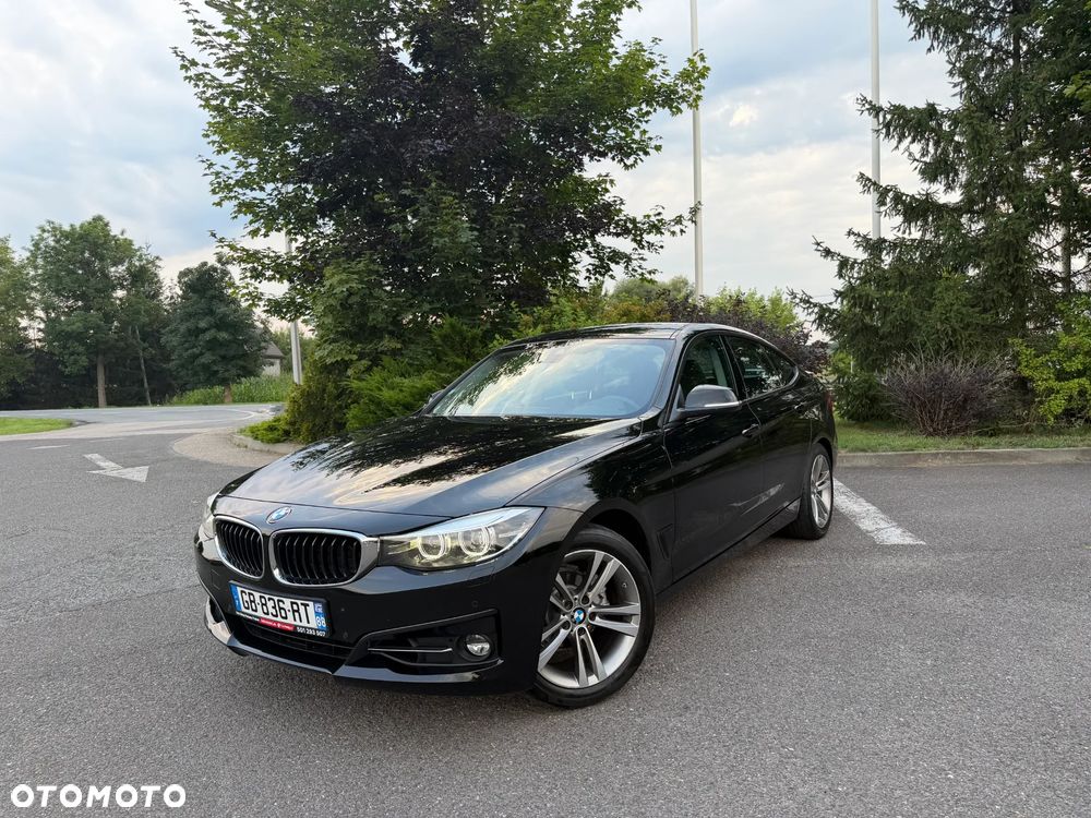 BMW 3GT 320i GPF xDrive Sport Line sport - 12