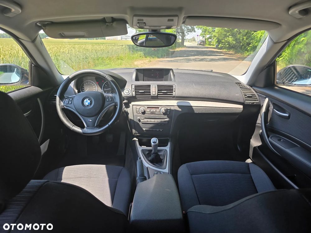 BMW Seria 1 - 11