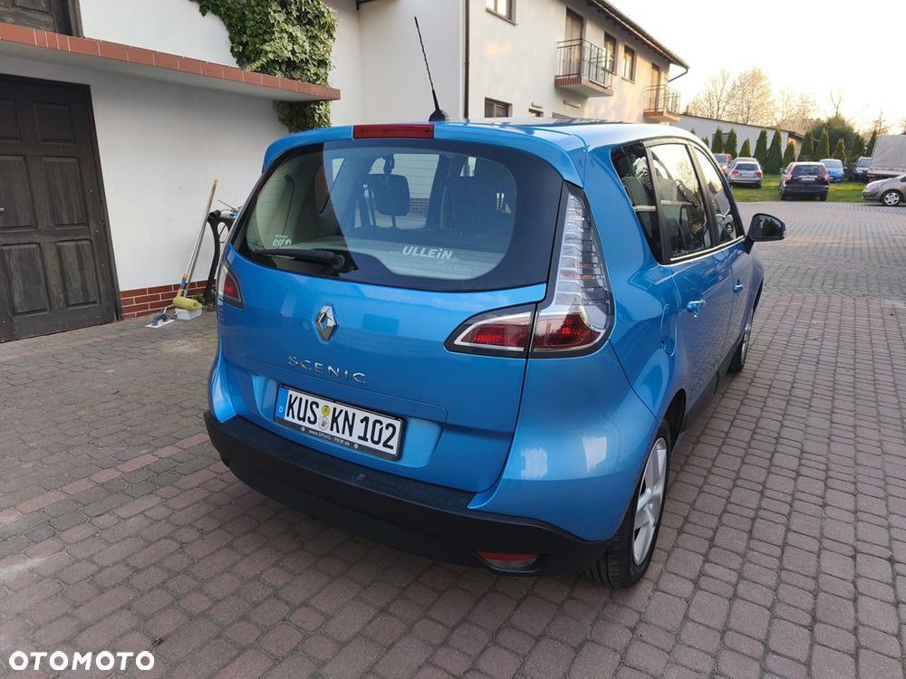 Renault Scenic 1.6 16V 110 TomTom Edition - 11