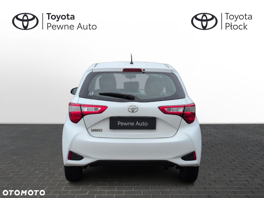 Toyota Yaris - 4