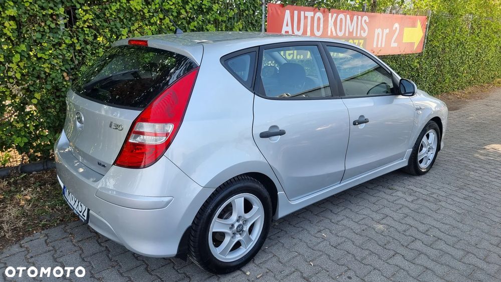 Hyundai i30 1.6 CRDi Premium - 21