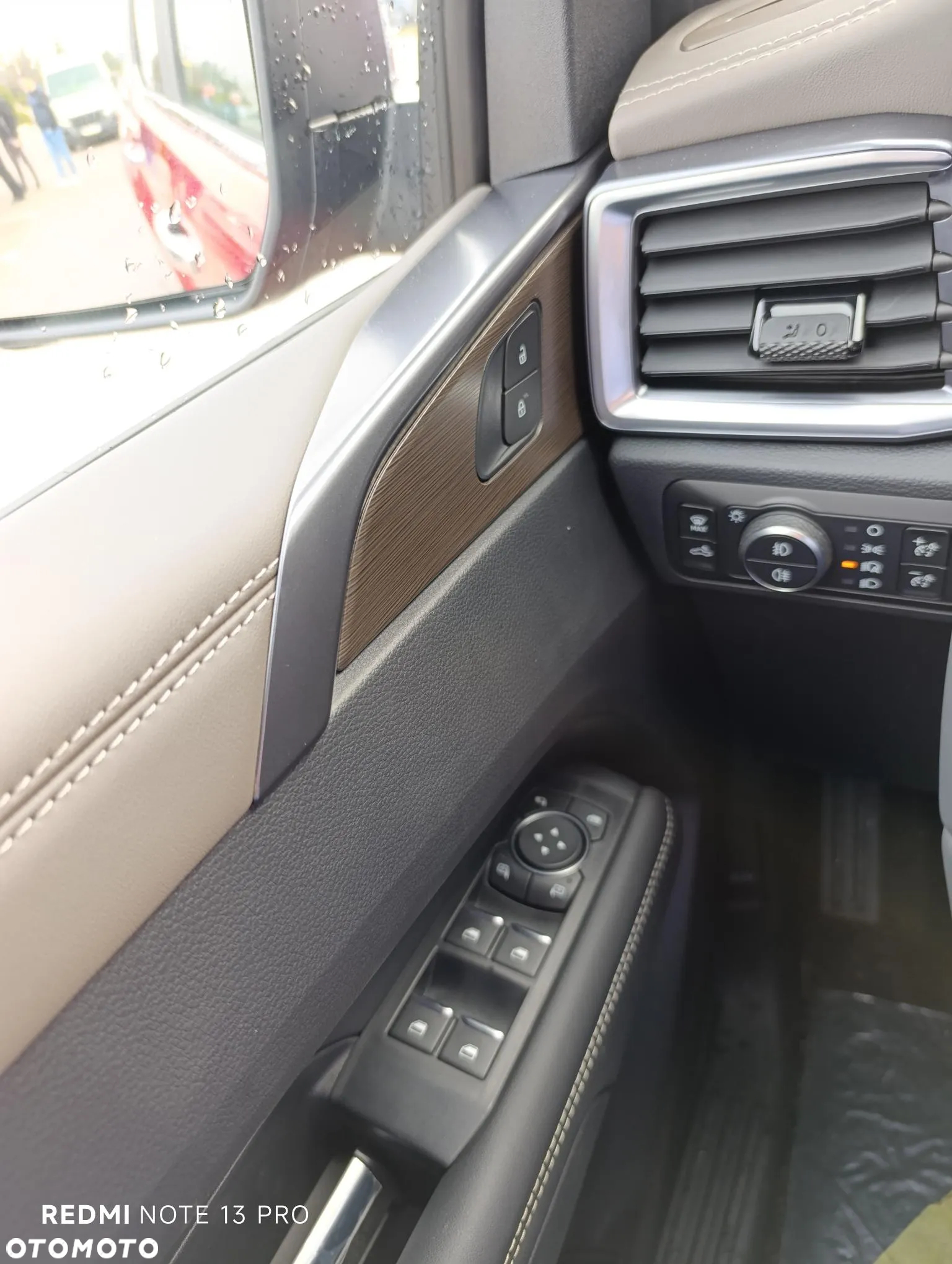 Volkswagen VW Amarok - 11
