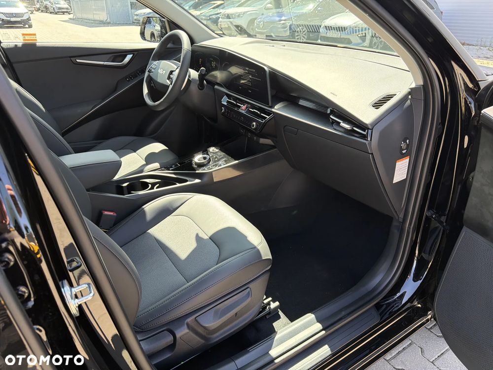 Kia Niro 1.6 GDI Hybrid L - 22