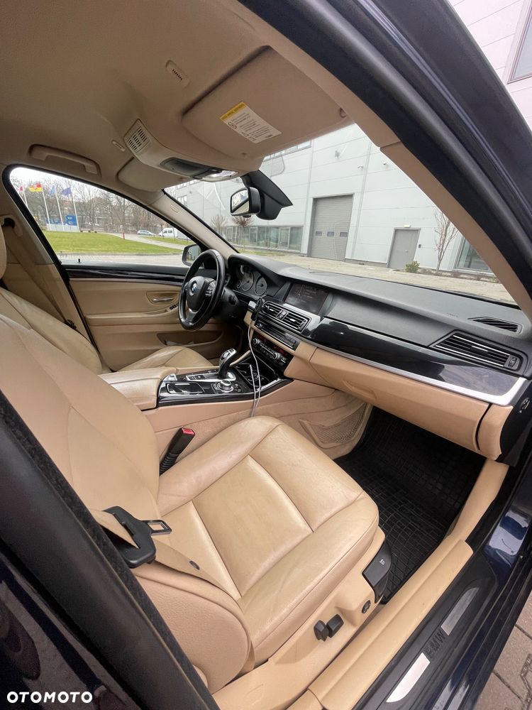 BMW Seria 5 530d Modern Line - 10