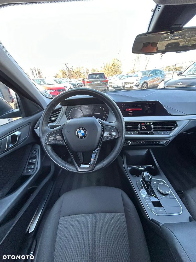 BMW Seria 1 118i Advantage - 11