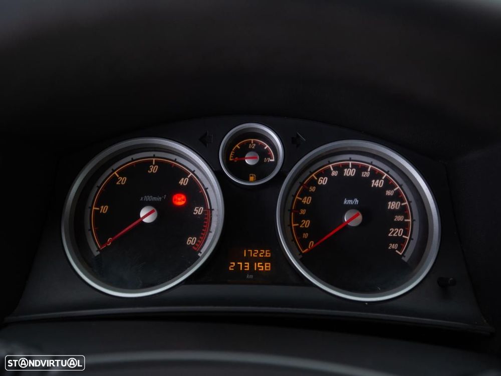 Opel Astra Sports Tourer - 18