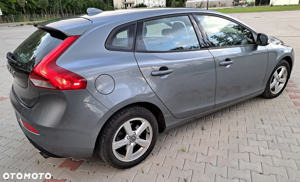 Volvo V40 T3 Drive-E Kinetic - 6