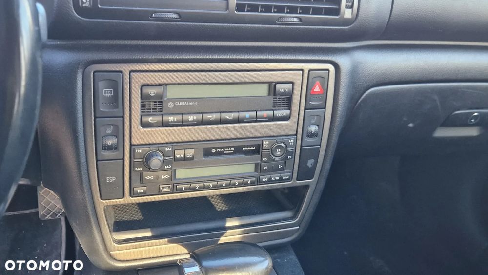 Volkswagen Passat Variant 1.8T Highline Tiptr - 9