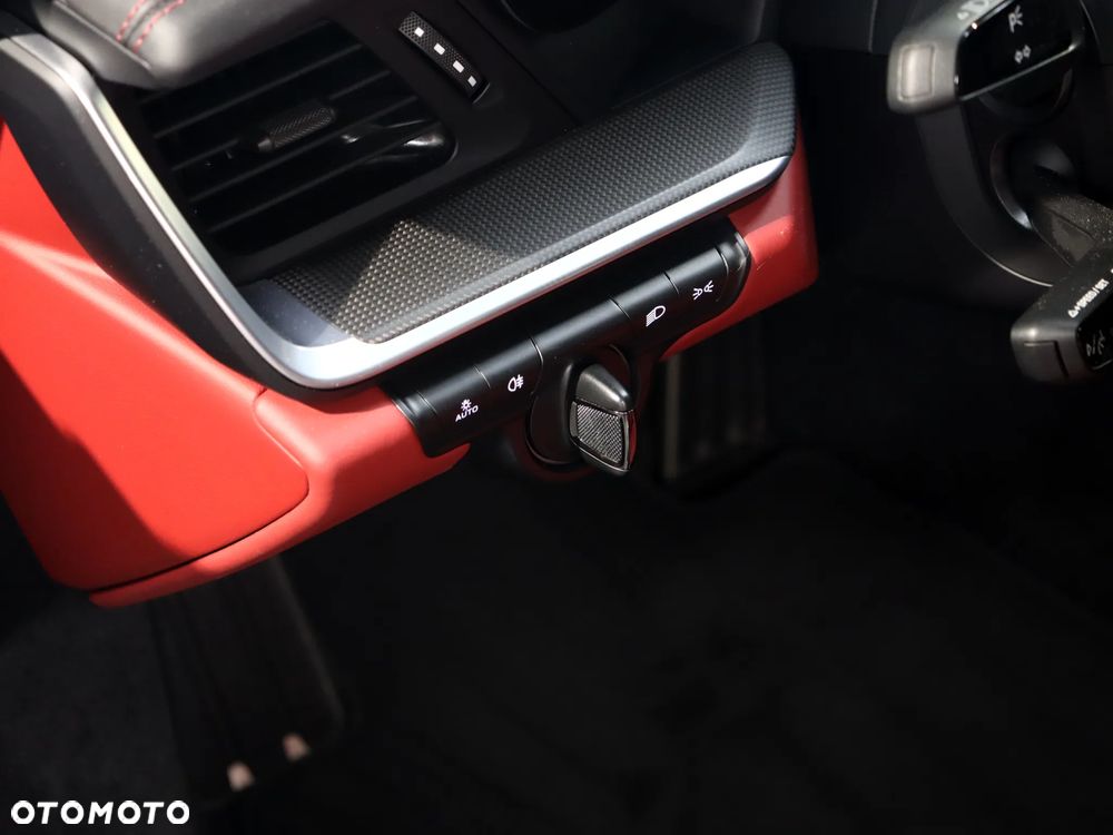 Porsche 911 Carrera Turbo S - 19