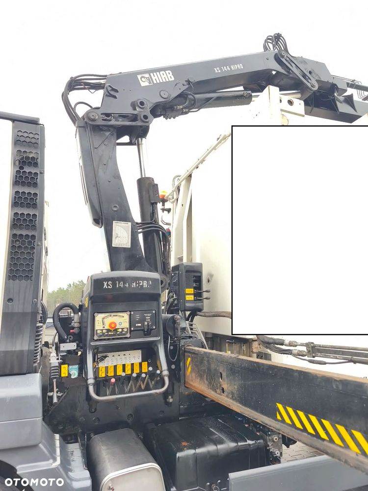 MAN TGS 28.320 hds hiab 144-4 2013 rok oś skretna Mały Przebieg - 13