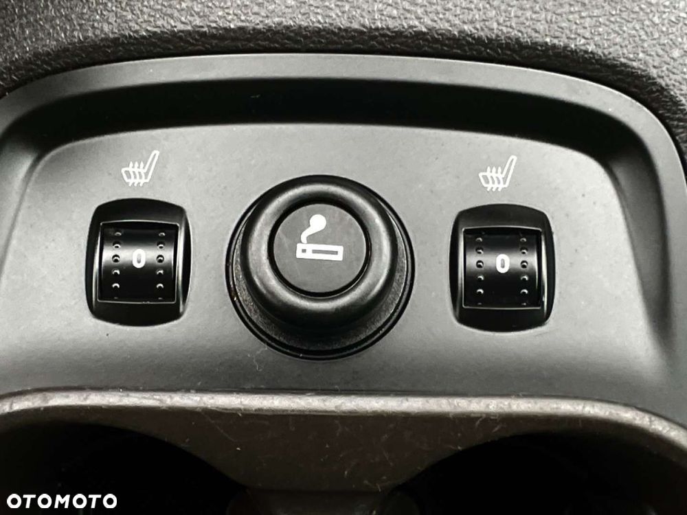 Ford Focus - 25