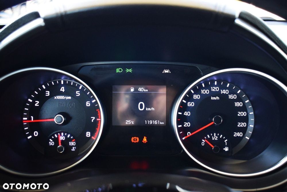 Kia XCeed - 23