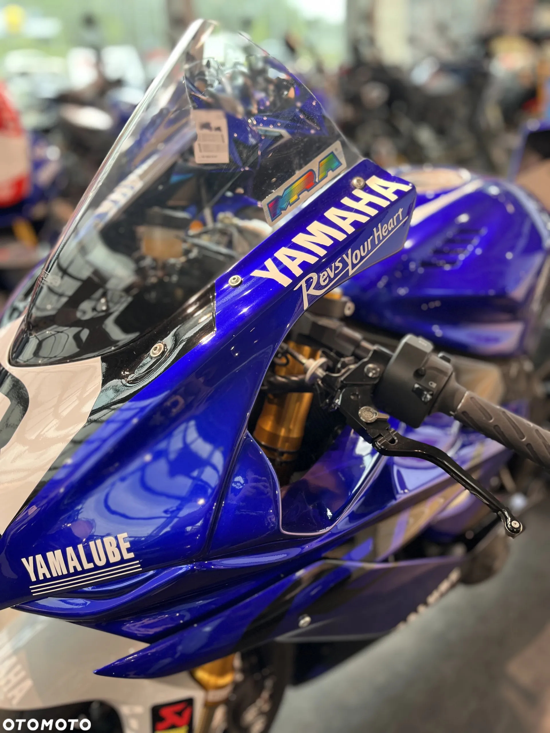 Yamaha R6 - 8