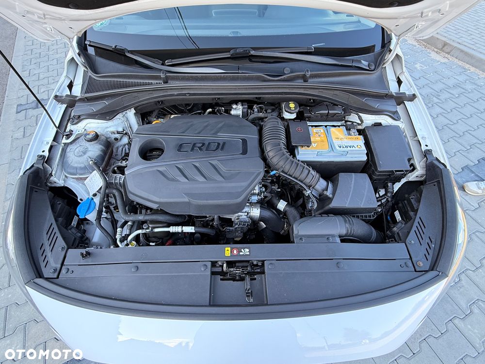 Hyundai i30 1.6 CRDI 48V-Hybrid DCT Prime - 37