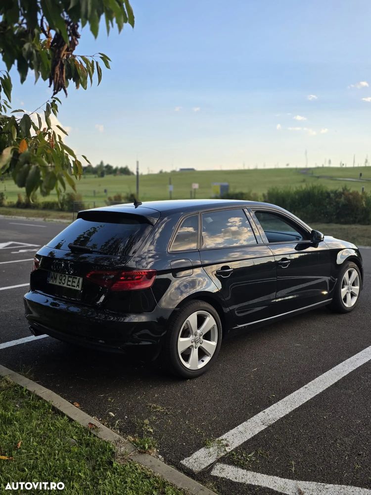 Audi A3 2.0 TDI Attraction - 2