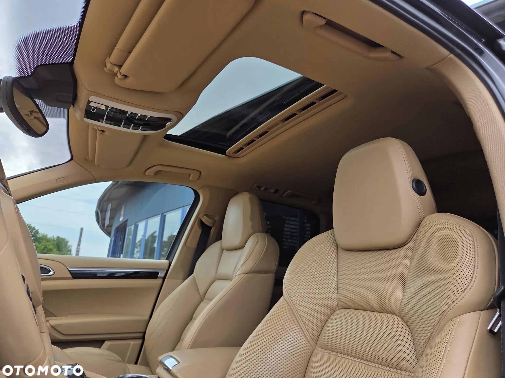 Porsche Cayenne S - 39