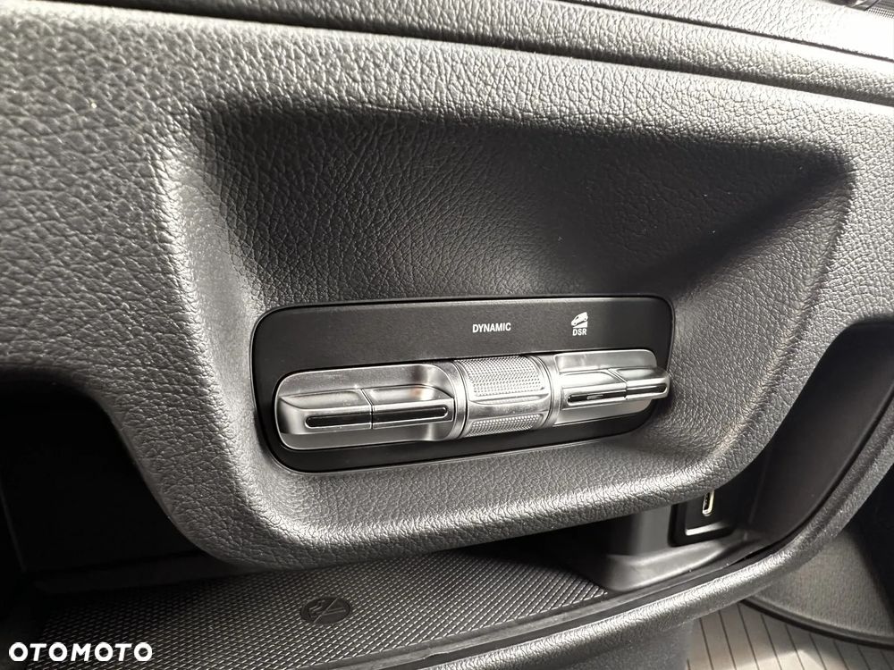Mercedes-Benz Vito - 16