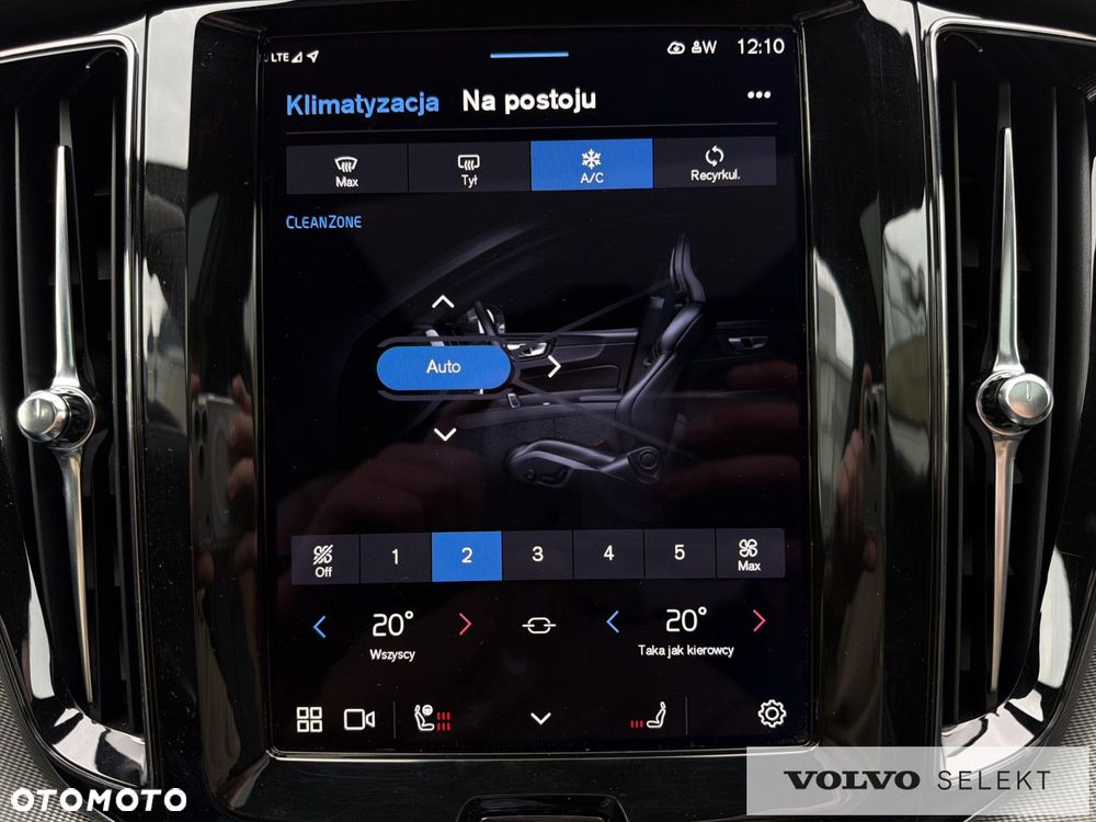 Volvo XC 60 - 24