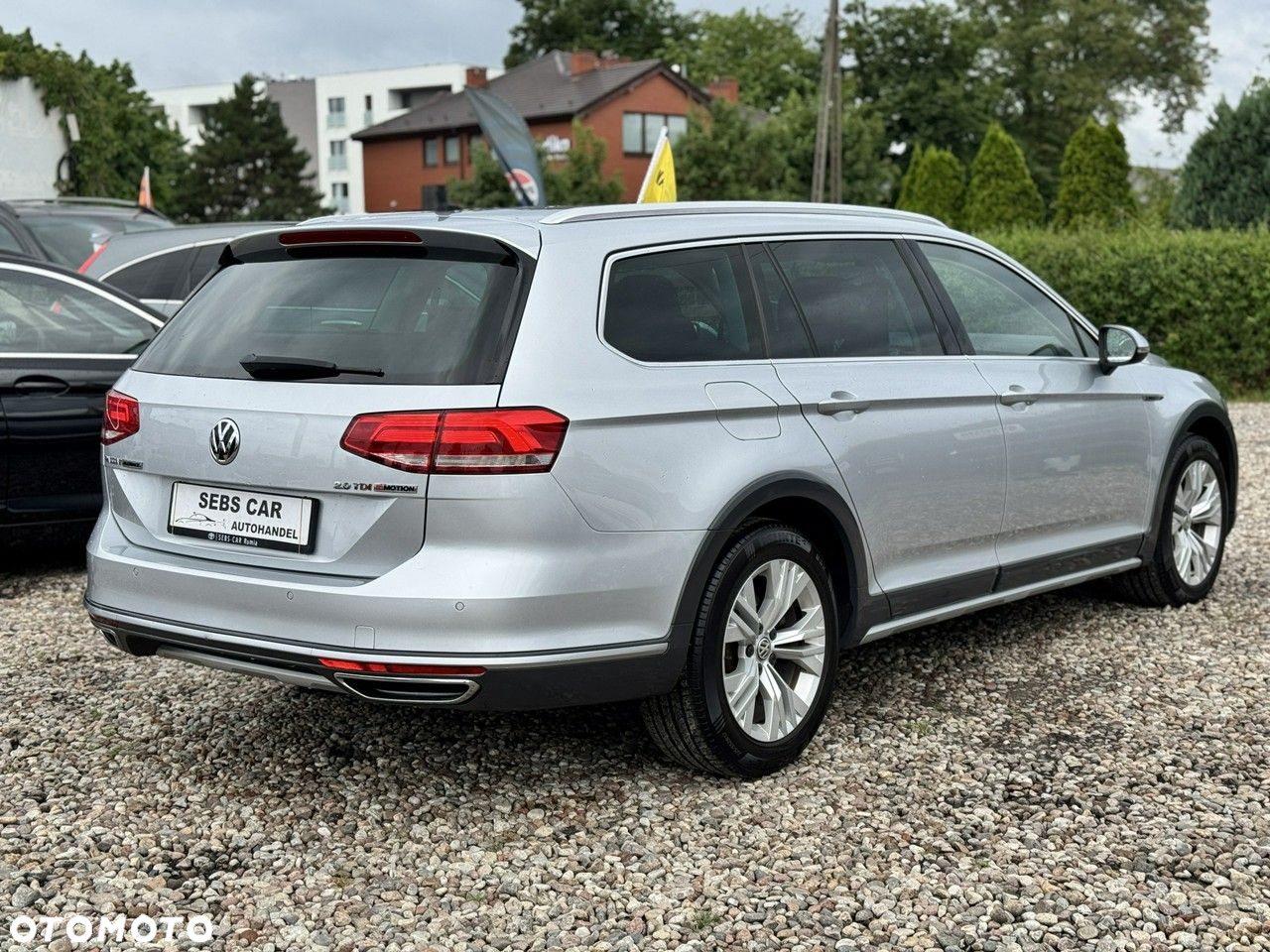 Volkswagen Passat Variant 2.0 TDI SCR DSG 4Motion Alltrack - 3