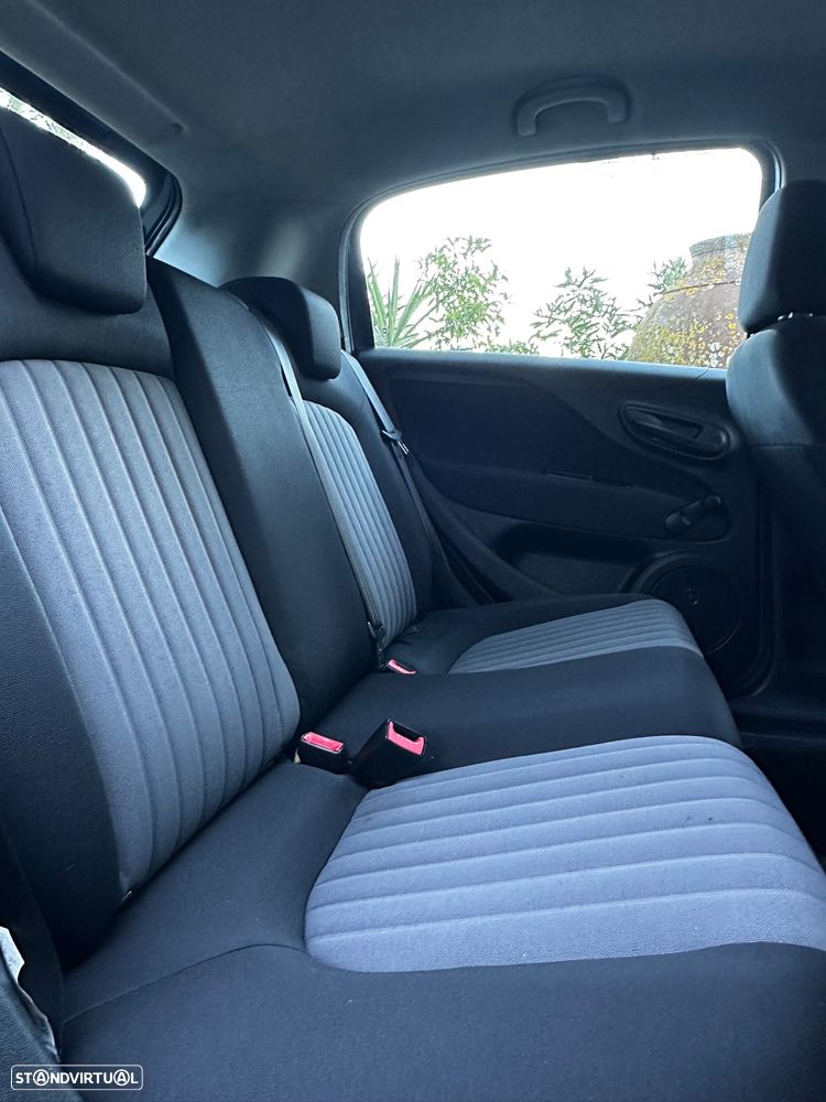 Fiat Punto 1.3 M-Jet Easy S&S - 15