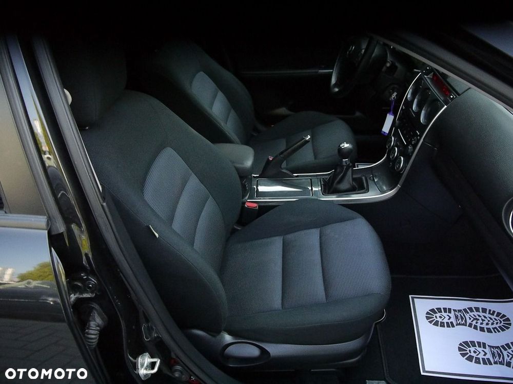 Mazda 6 2.0 Exclusive + - 23