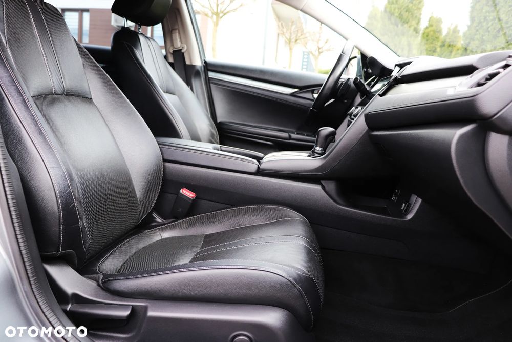 Honda Civic 1.5 i-VTEC Turbo CVT Prestige - 25