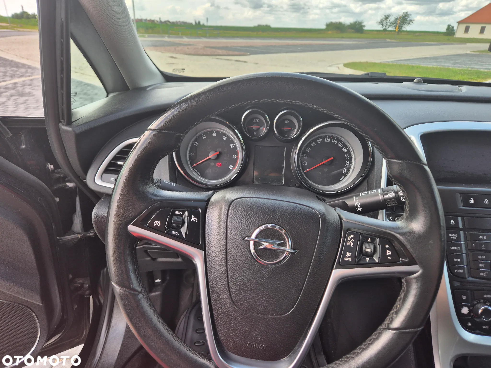 Opel Astra IV 1.4 T Cosmo - 13