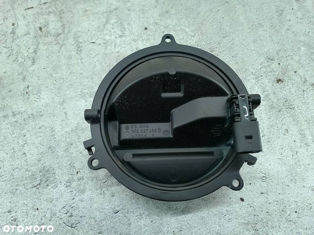 KLAMKA KLAPY VW GOLF V 1K0827469D HATCHBACK 5 DRZWI - 4