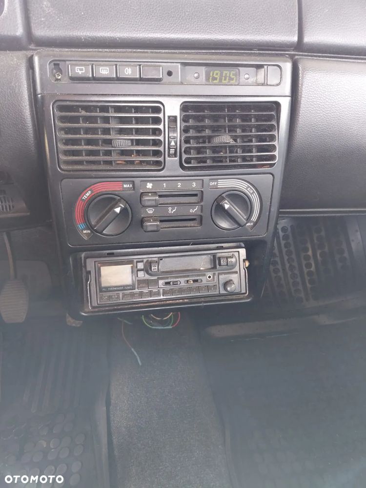 Fiat Uno 1.0 Fire - 3