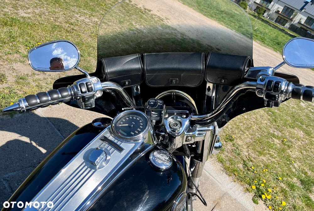 Harley-Davidson Touring Road King - 9