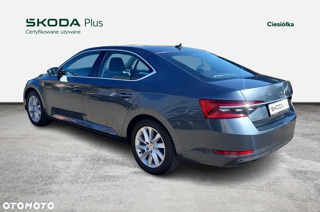 Skoda Superb 2.0 TDI SCR Ambition DSG - 3