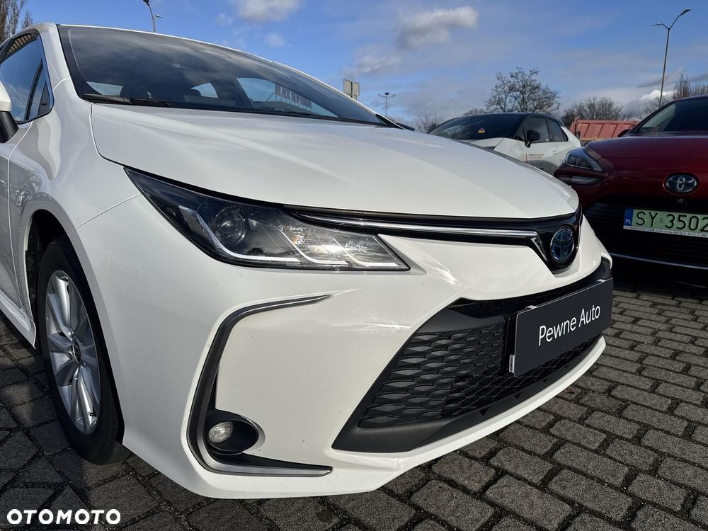 Toyota Corolla 1.8 Hybrid Comfort - 9