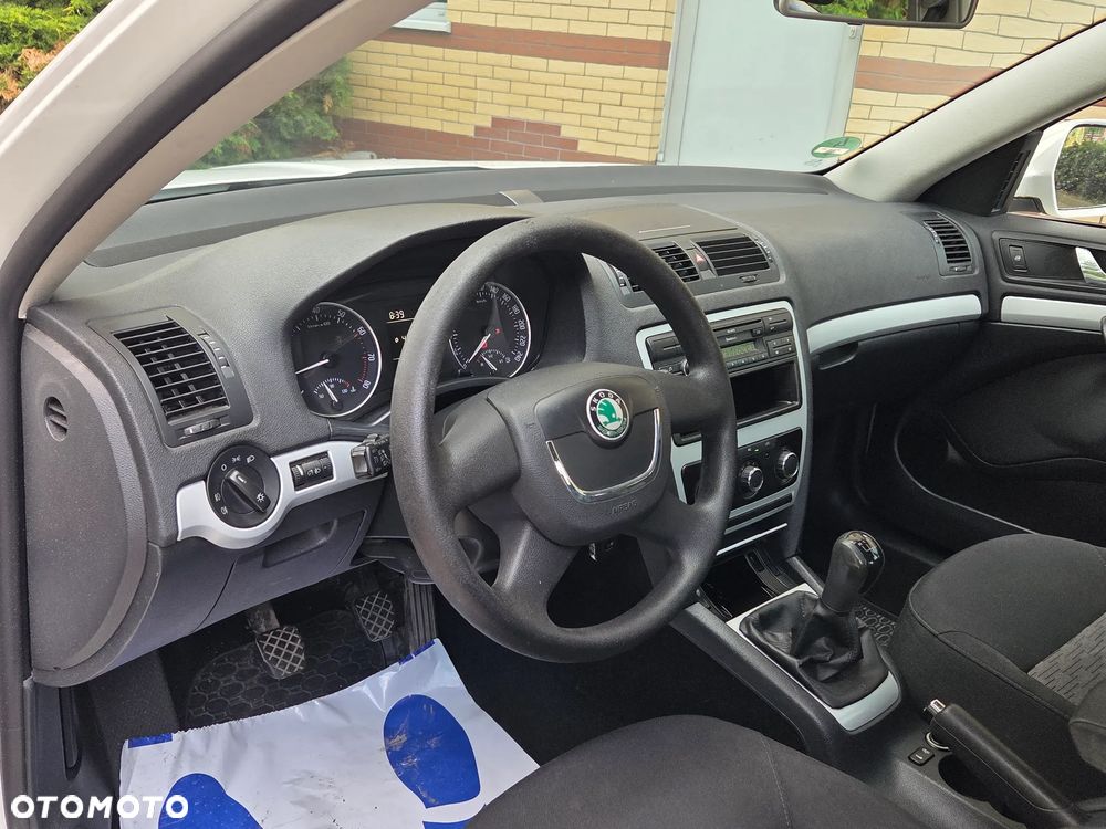 Skoda Octavia 1.6 Team Edition - 5