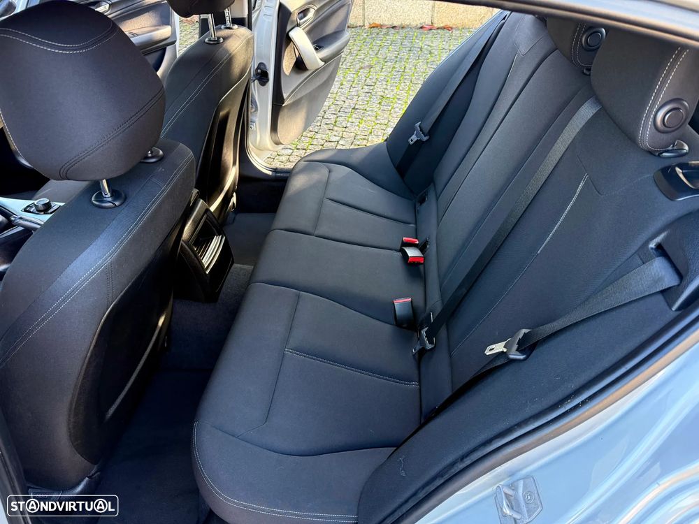 BMW 116 d EDynamics Line Sport - 17