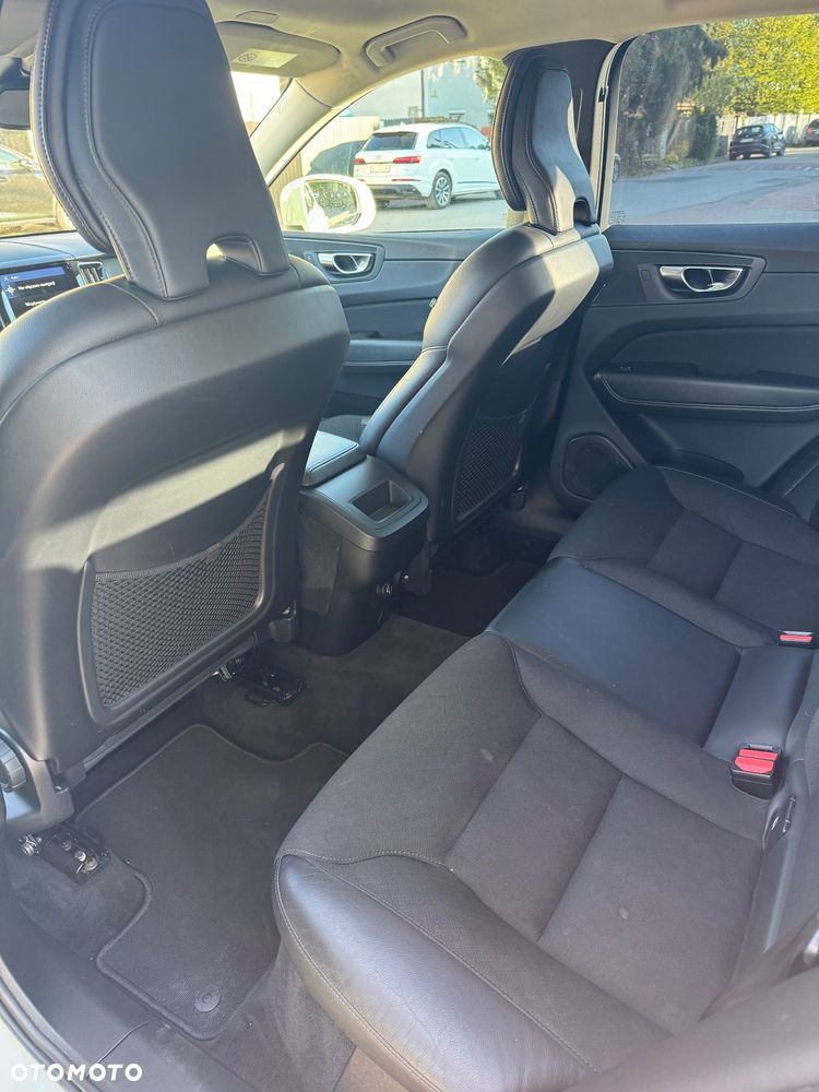 Volvo XC 60 D4 Momentum - 14