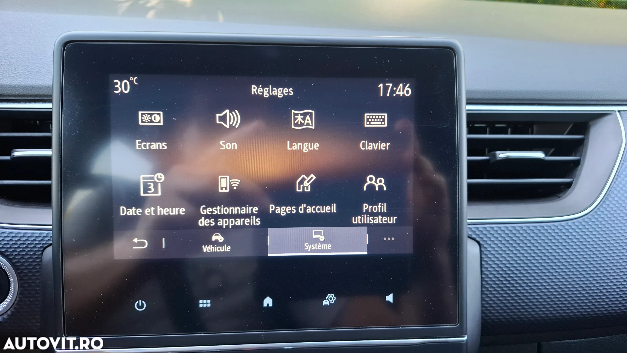 Renault Arkana E-TECH Hybrid 145 E-Tech Engineered - 33