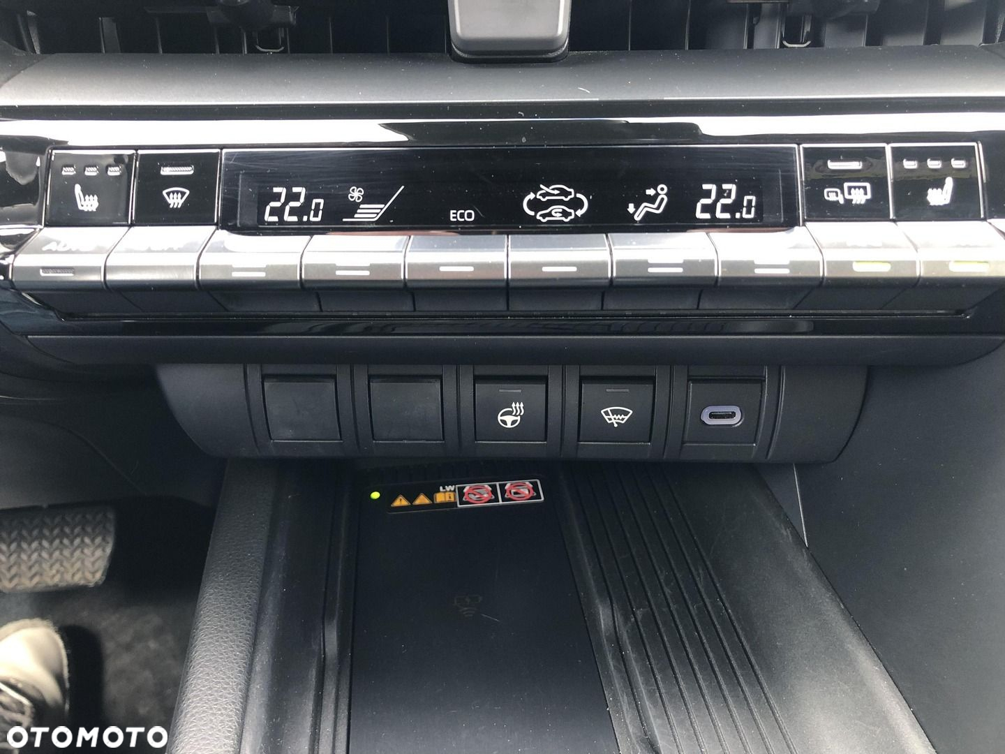 Toyota C-HR - 24