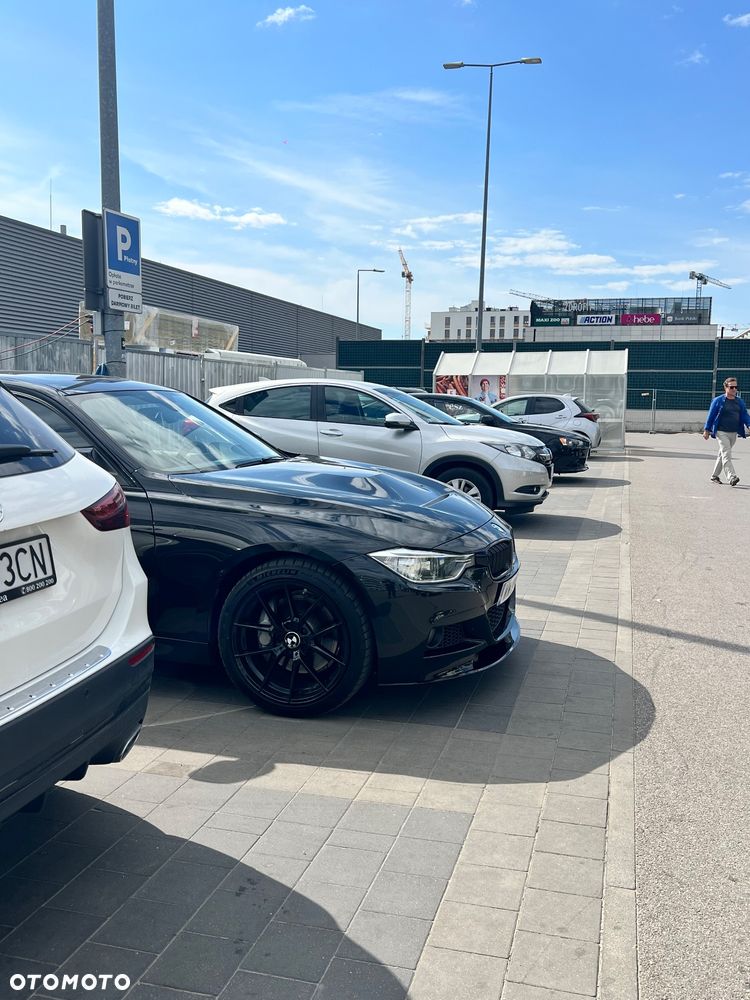 BMW Seria 3 335i - 5