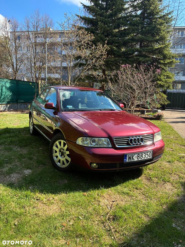 Audi A4 Limousine 1.6 - 10