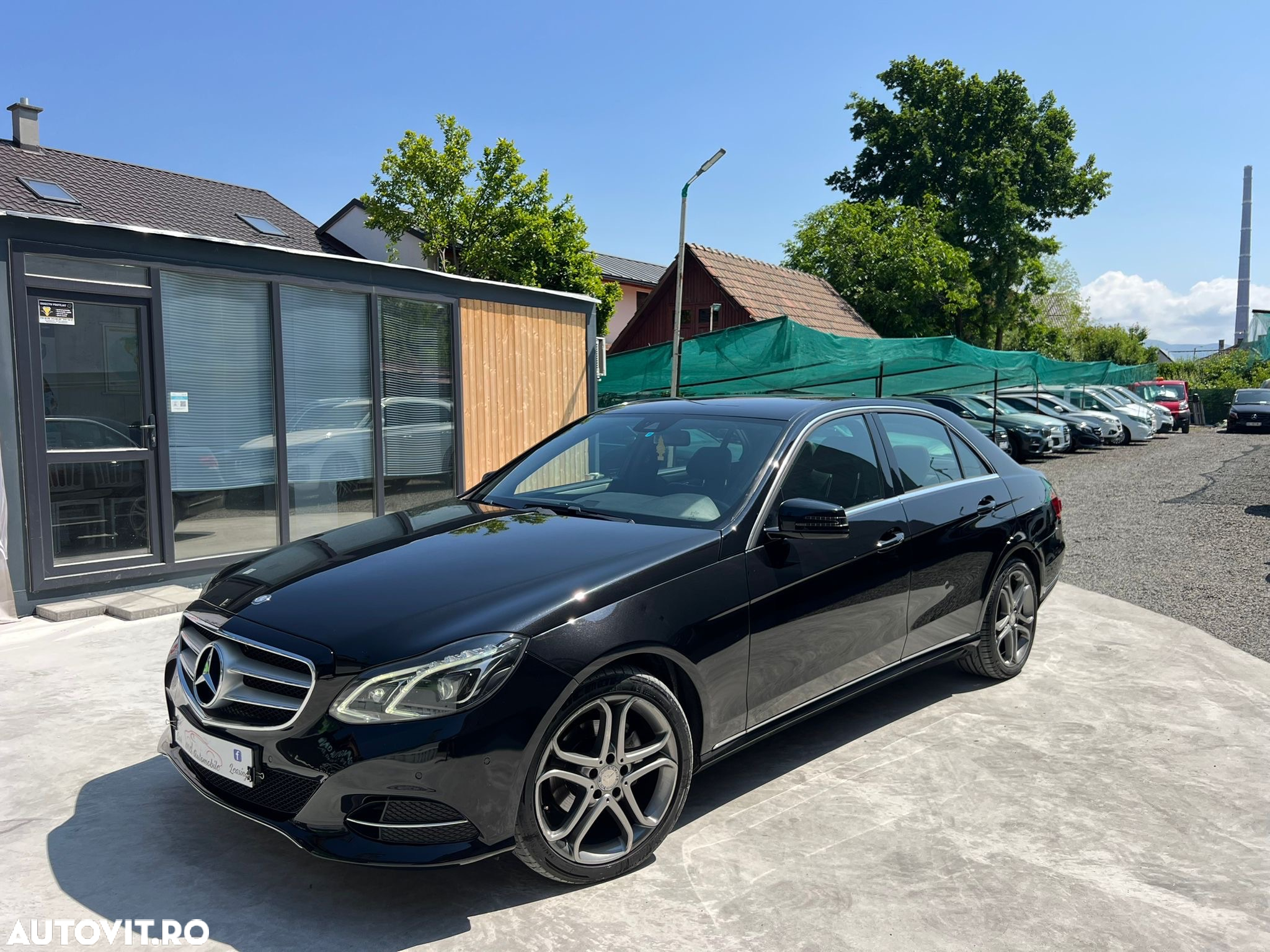 Mercedes-Benz E - 19