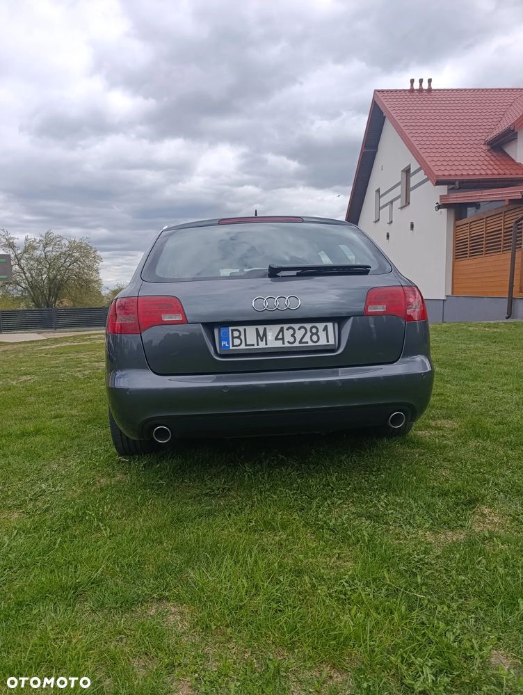 Audi A6 Avant 2.4 - 3