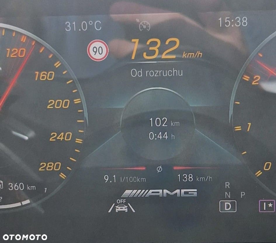 Mercedes-Benz CLA - 13