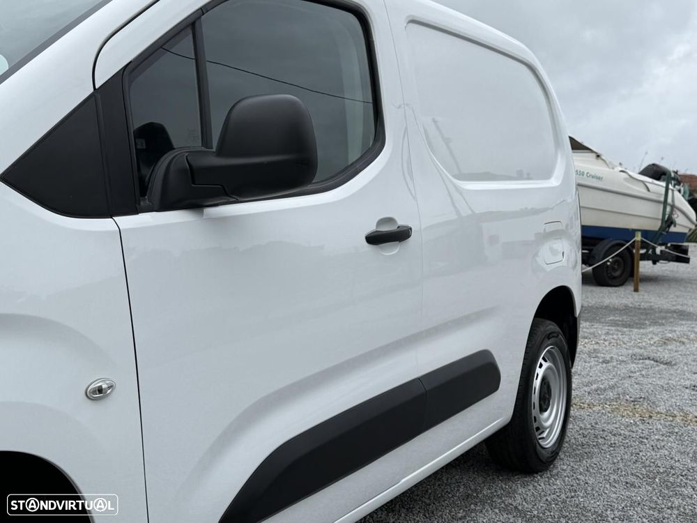 Peugeot Partner 1.5 Blue-HDI Premiun CX 6 3Lug IVA Dedutível - 15