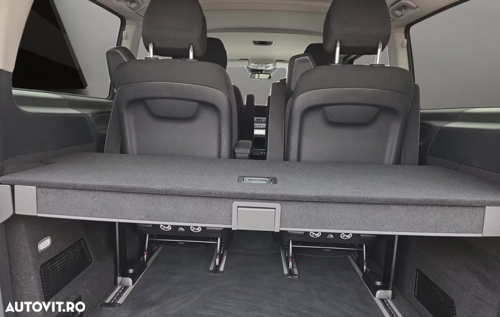 Mercedes-Benz V 220 d Lang 9G-TRONIC - 12