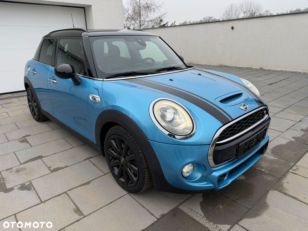 MINI Cooper S Sport-Aut - 1